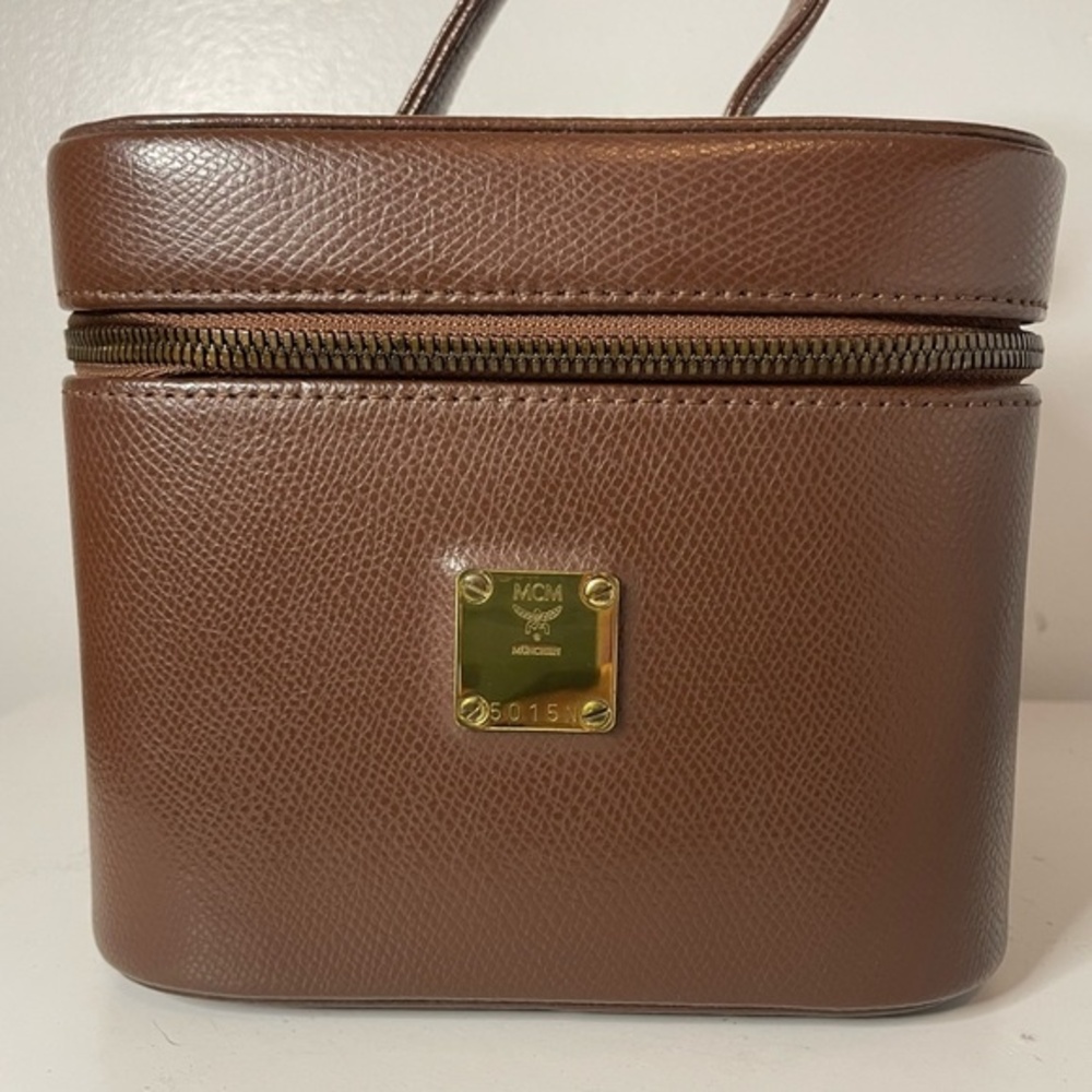 Auth MCM Brown Leather Vanity Bag - Picture 2 of 8